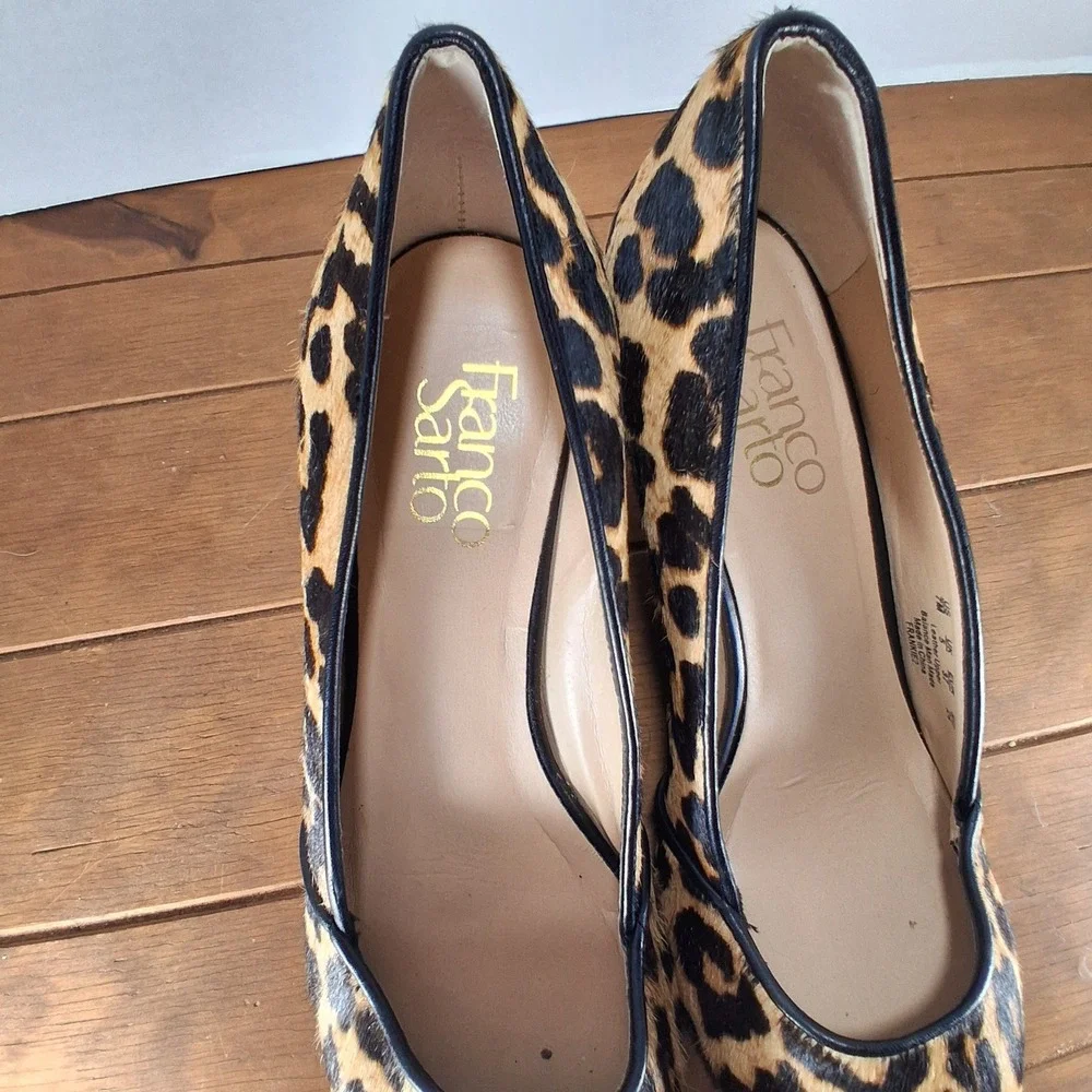 Franco Sarto Frankie2 Wedge Pumps 9.5 Leopard Print Calf Hair Pointed Toe Glam